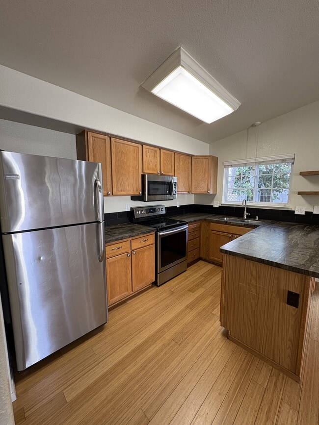 Photo - 2806 Marlow Rd