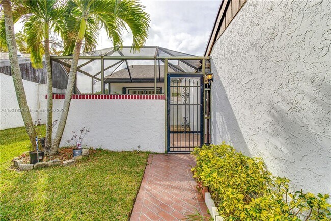 Photo - 6343 Pinehurst Cir