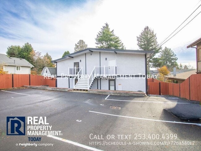 Photo - 1111 SW 148th St Unit 1