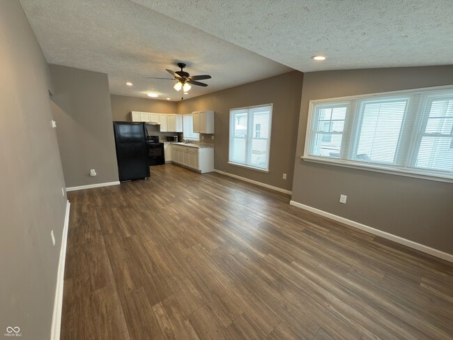 Photo - 603 N Columbia St