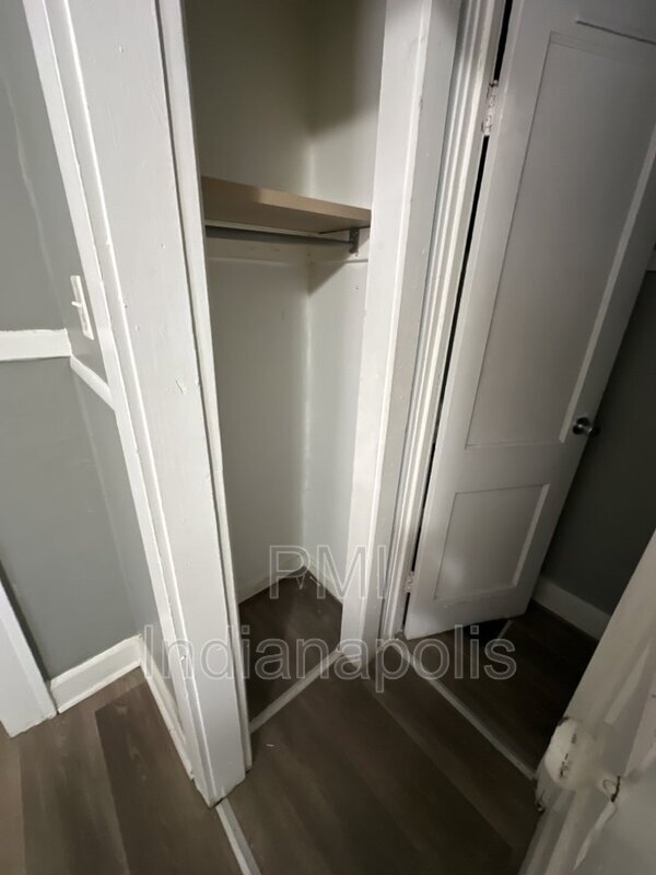 Photo - 933 N Ewing St Unidad B