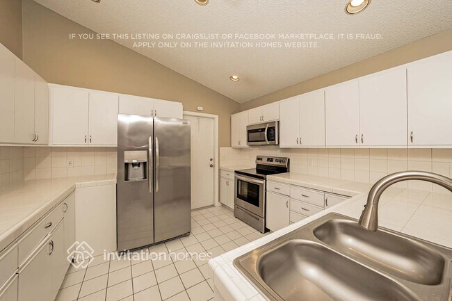 Photo - 1320 SW 18th St