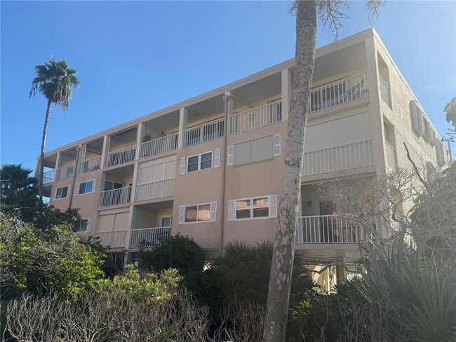 Photo - 1005 Gulf Blvd Unit 304
