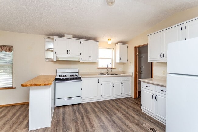 Photo - Charming Home on a Spacious Lot with No HOA!