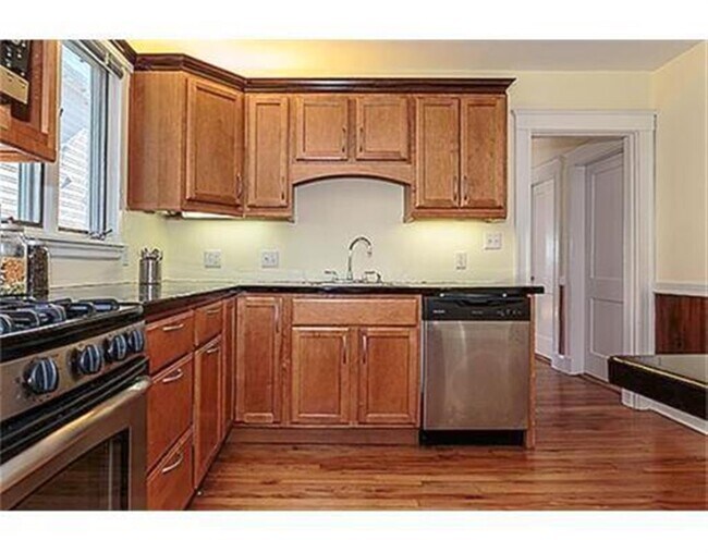 Photo - 67 Fairfax St Apartments Unit 1