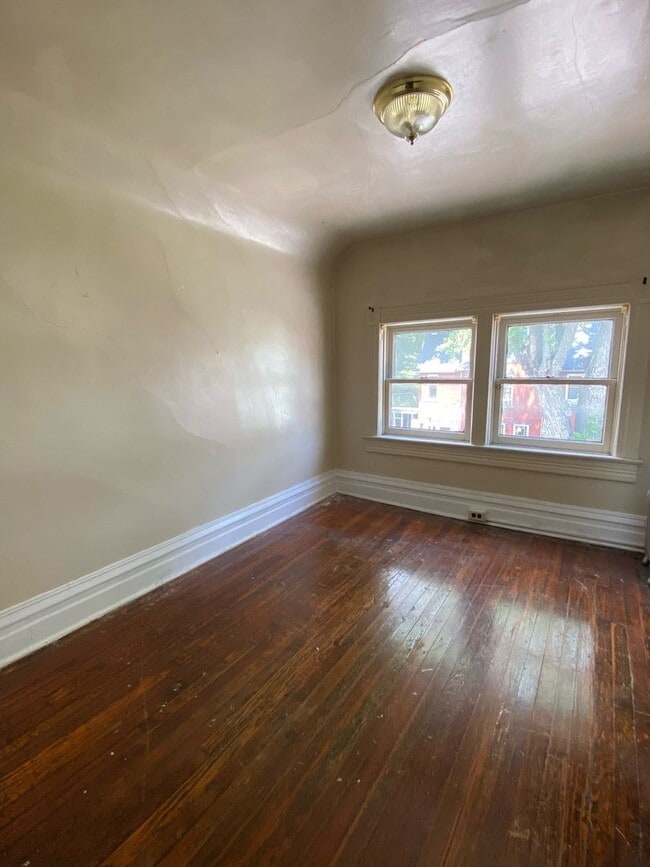 Photo - 1113 Unidad #3