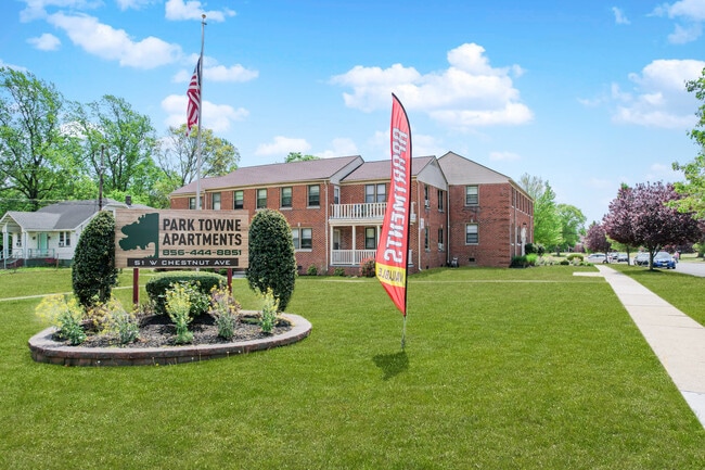 Photo - Park Towne Apartments