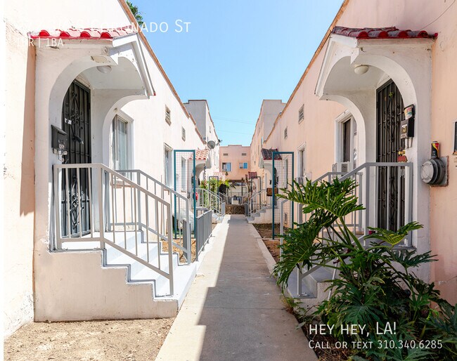 Photo - 272 3/6-276 S Coronado St