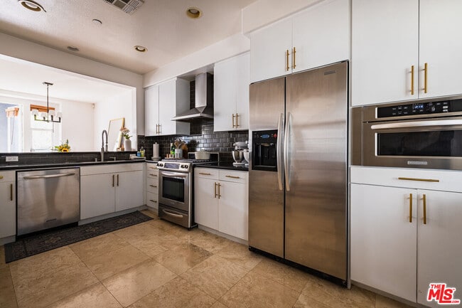 Photo - 7100 Playa Vista Dr Unit 202
