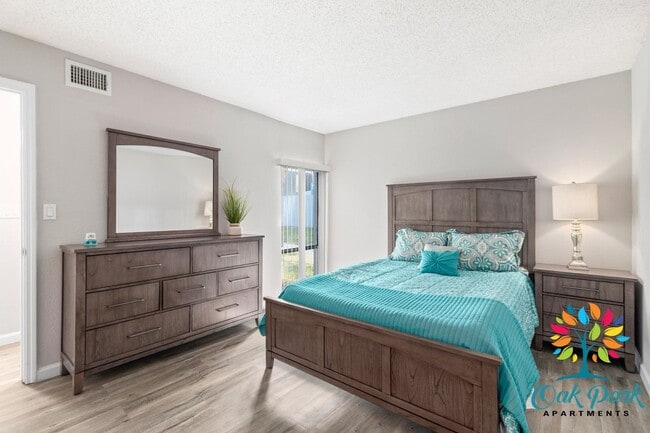Oak Park Apartments