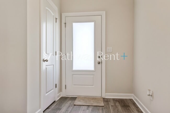 Building Photo - 3514 Quintana Dr Rental