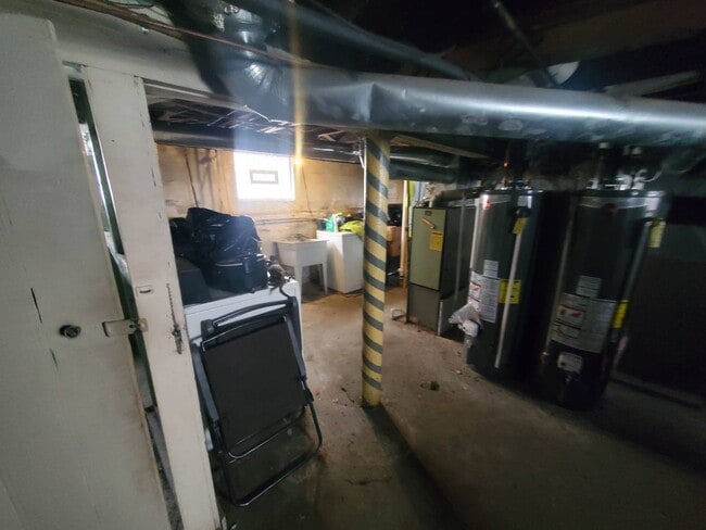 Photo - 2833 E 127th St Unit DN