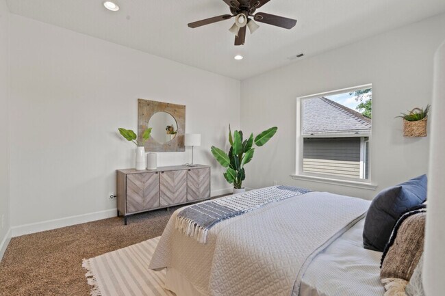 Photo - 7321 NE 8th Ave Unidad A