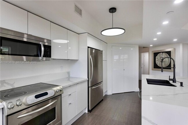 Photo - 19900 E Country Club Dr