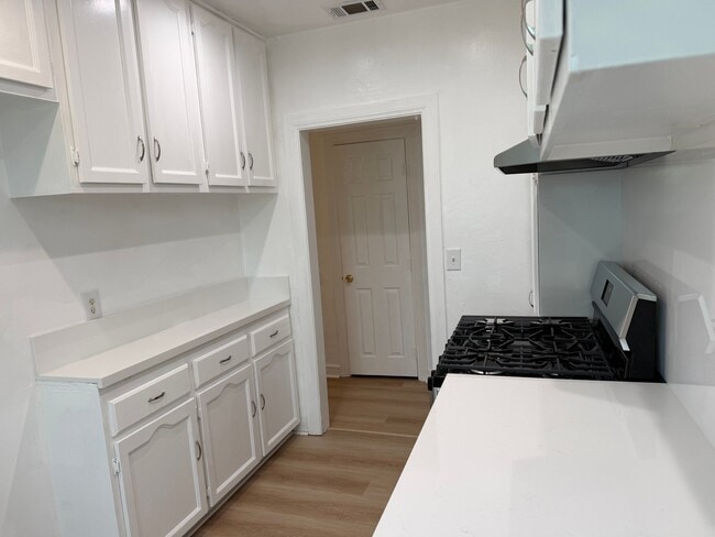 Building Photo - 1746 S Marvin Ave Unit 1746