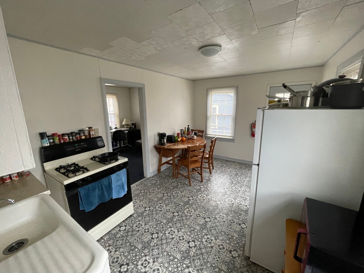 Photo - 608 E Fremont St Unit 608 Fremont 2026-2027