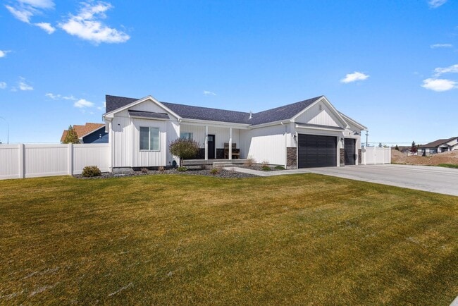 Photo - 4232 Revere Dr