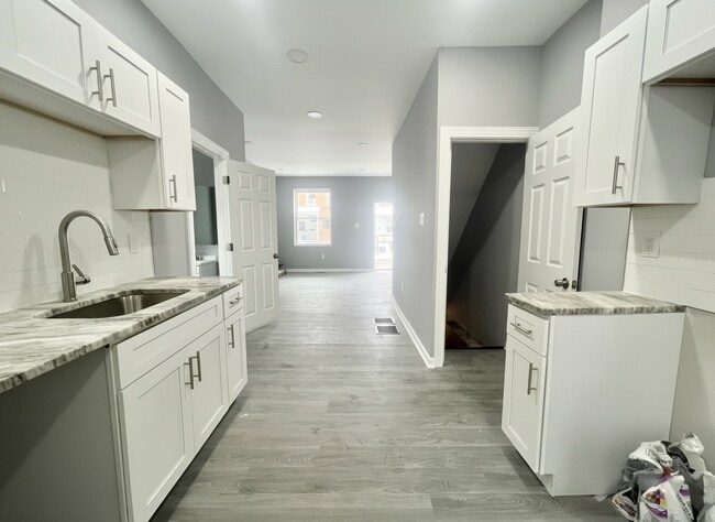 Photo - 5971 N Norwood St