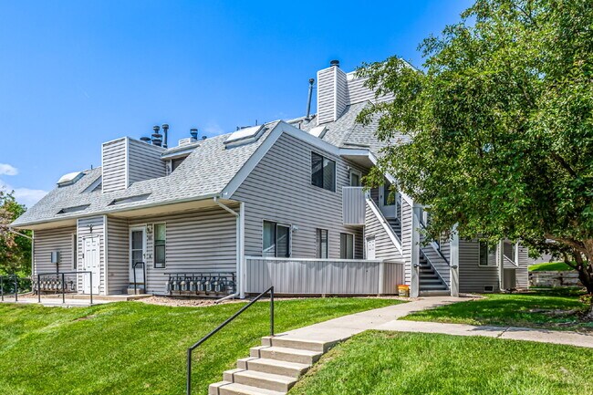 "Cozy 1-Bedroom Condo Retreat in Prime Thornton Location – Perfect for Modern Living!"