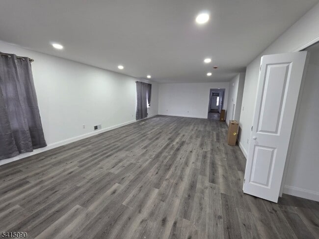Photo - 260 Trenton Ave