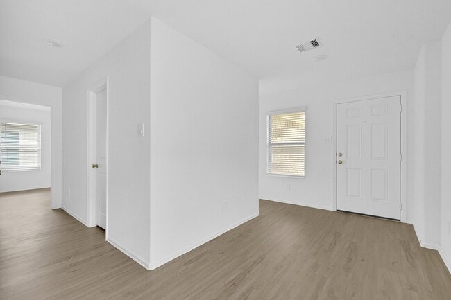 Photo - 24126 Maple Turn Ln