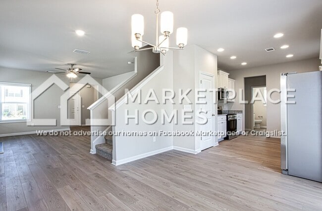 Photo - 211 Ww Carr Ave