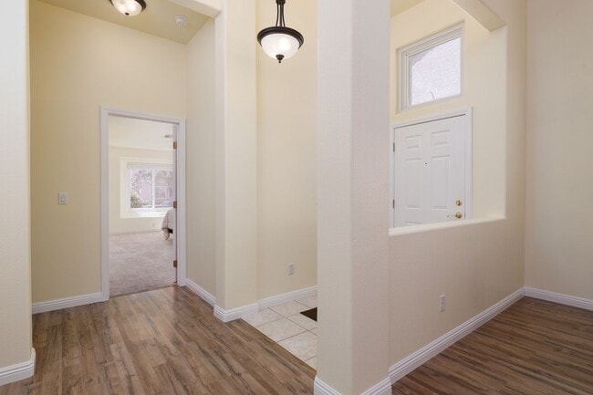 Photo - Beautiful 2-Bedroom Townhome in Sunset Green!