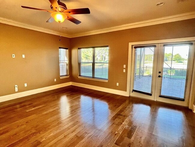 Photo - 250 Calusa Blvd