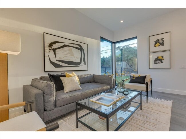 Photo - 3617 Bull Creek Rd