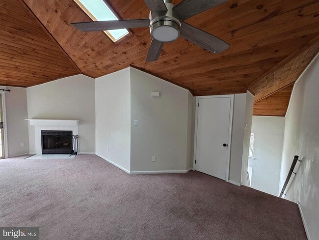 Photo - 30 Brookside Ct