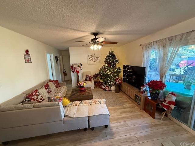 Photo - 14574 Kennebunk St