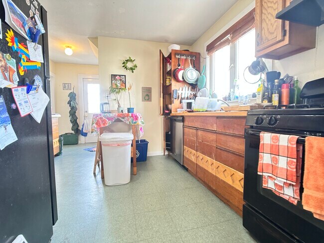 Photo - 34 Brooksdale Rd Unit 2