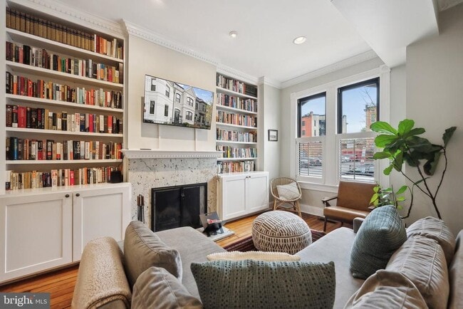 Photo - 1619 Marion St NW Townhome