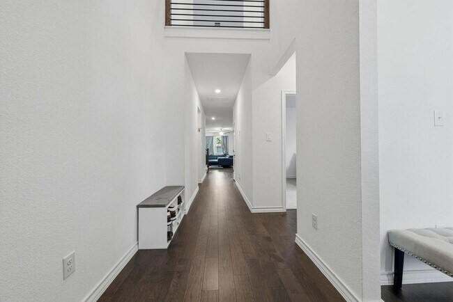 Photo - 205 Stinchcomb Rd