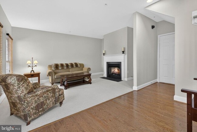 Photo - 43789 Water Bay Terrace