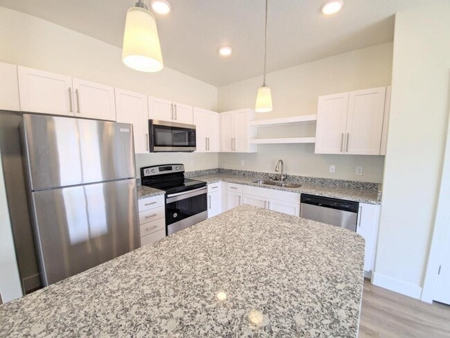 Photo - 1036 W 600 S