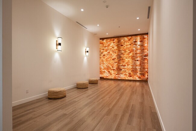 Photo - 665 Rue Versailles Unité SI ID1261817P