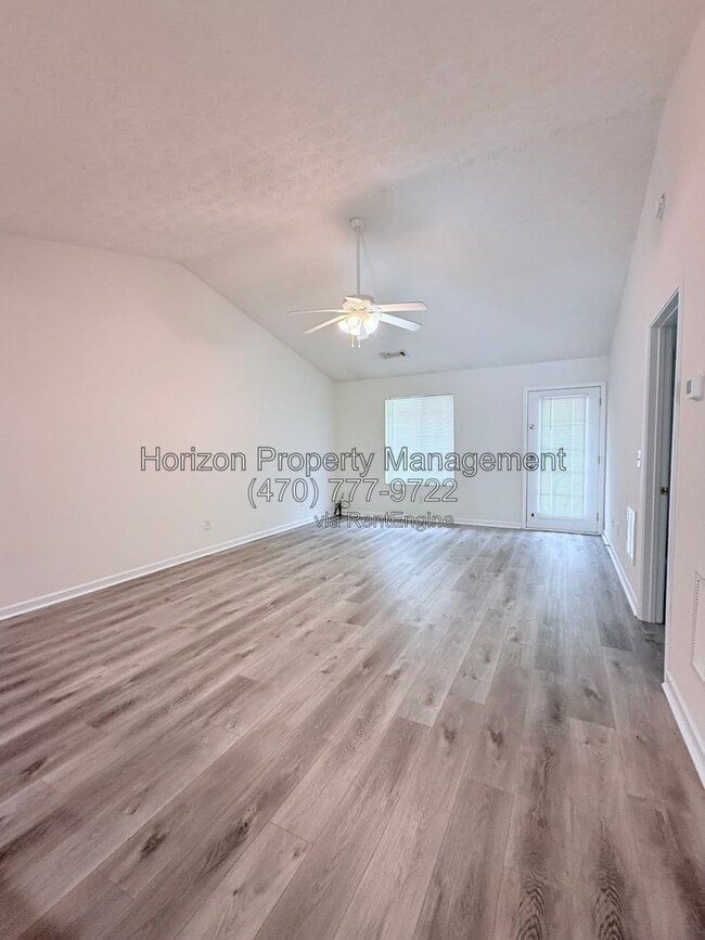 Photo - 3999 Hidden Hollow Dr
