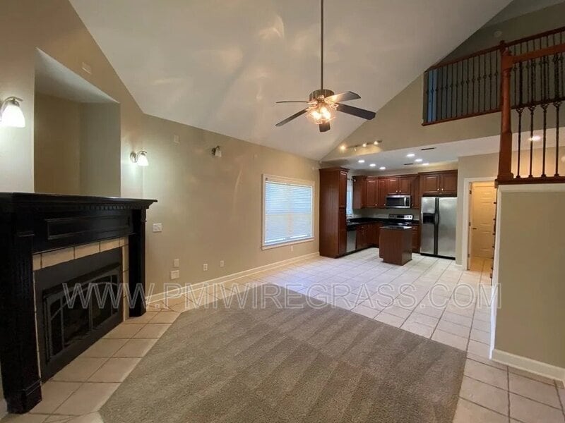 Photo - 229 Charleston Dr