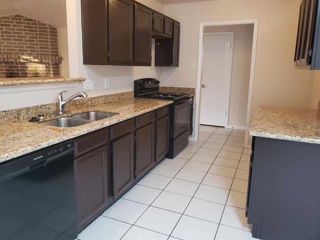 Photo - 1326 Blue Diamond Dr