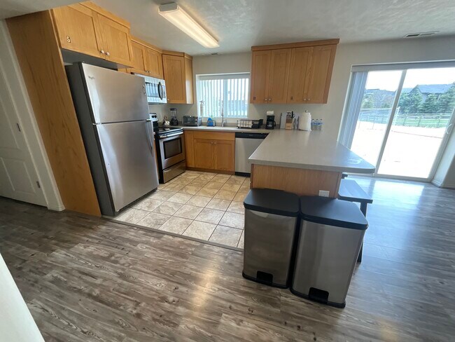Photo - 6304 Parkridge Dr Unit Trailside Park