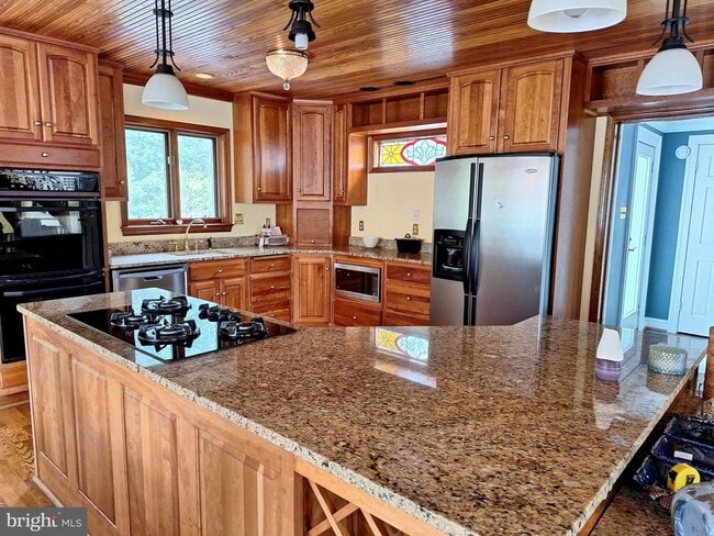 Photo - 9078 Knoll Run Ln