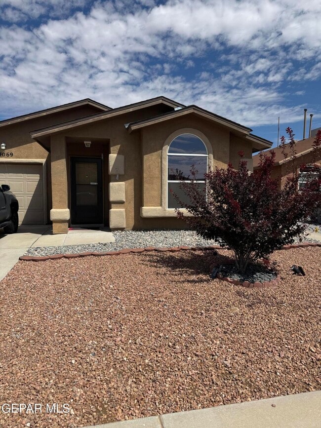 Building Photo - 14069 Jason Crandall Dr