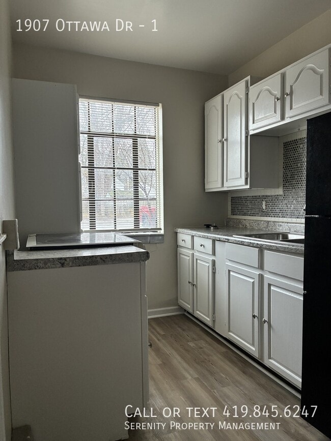 Photo - 1907 Ottawa Dr Unit 1