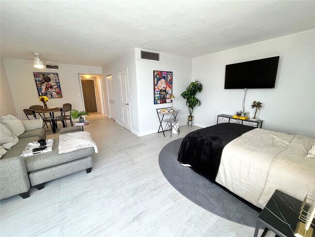 Photo - 2899 Collins Ave Unidad 622