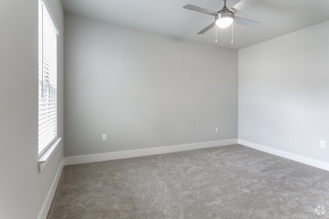 3BR, 2BA - 1,342SF