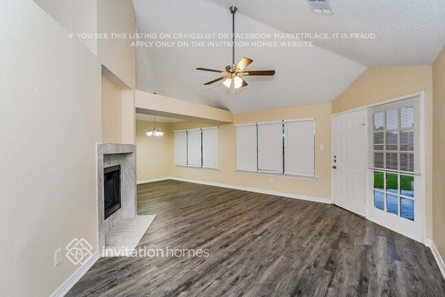 Photo - 1610 Autumn Breeze Ln