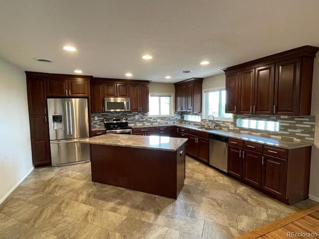 Photo - 7966 Elmwood Ln