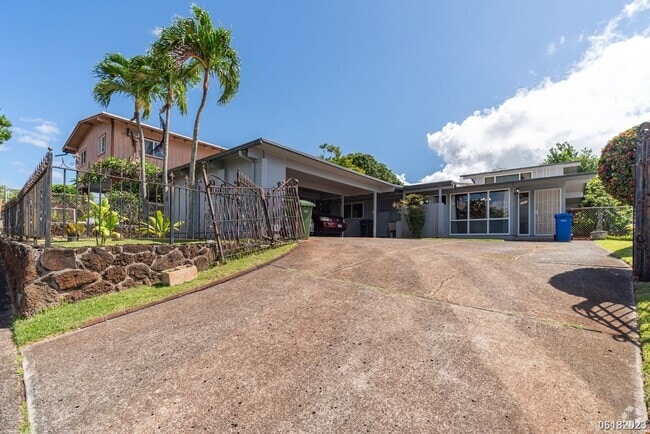 Building Photo - Fully Renovated 3BR/2BA/2Car Garage in Pea... Rental