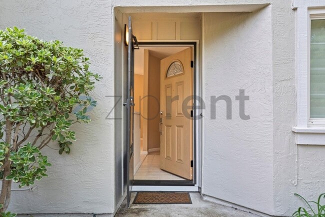 Photo - 6 Sandpebble Ct